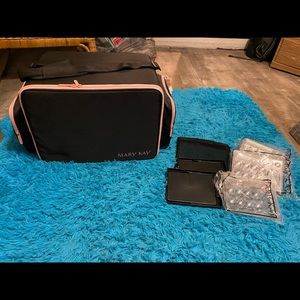 Brand New Mary Kay Insulated Color Case w/ makeup